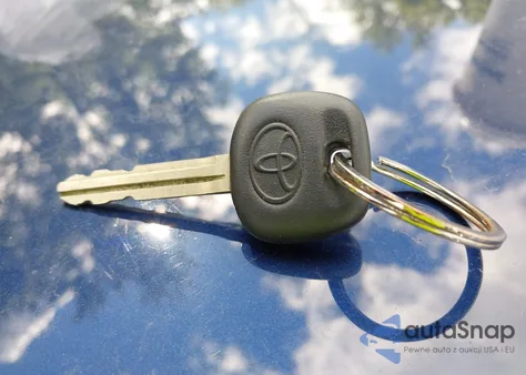 2004 Toyota Sequoia Sr5 V8 из США, поврежденный, VIN 5TDBT44A74S227280